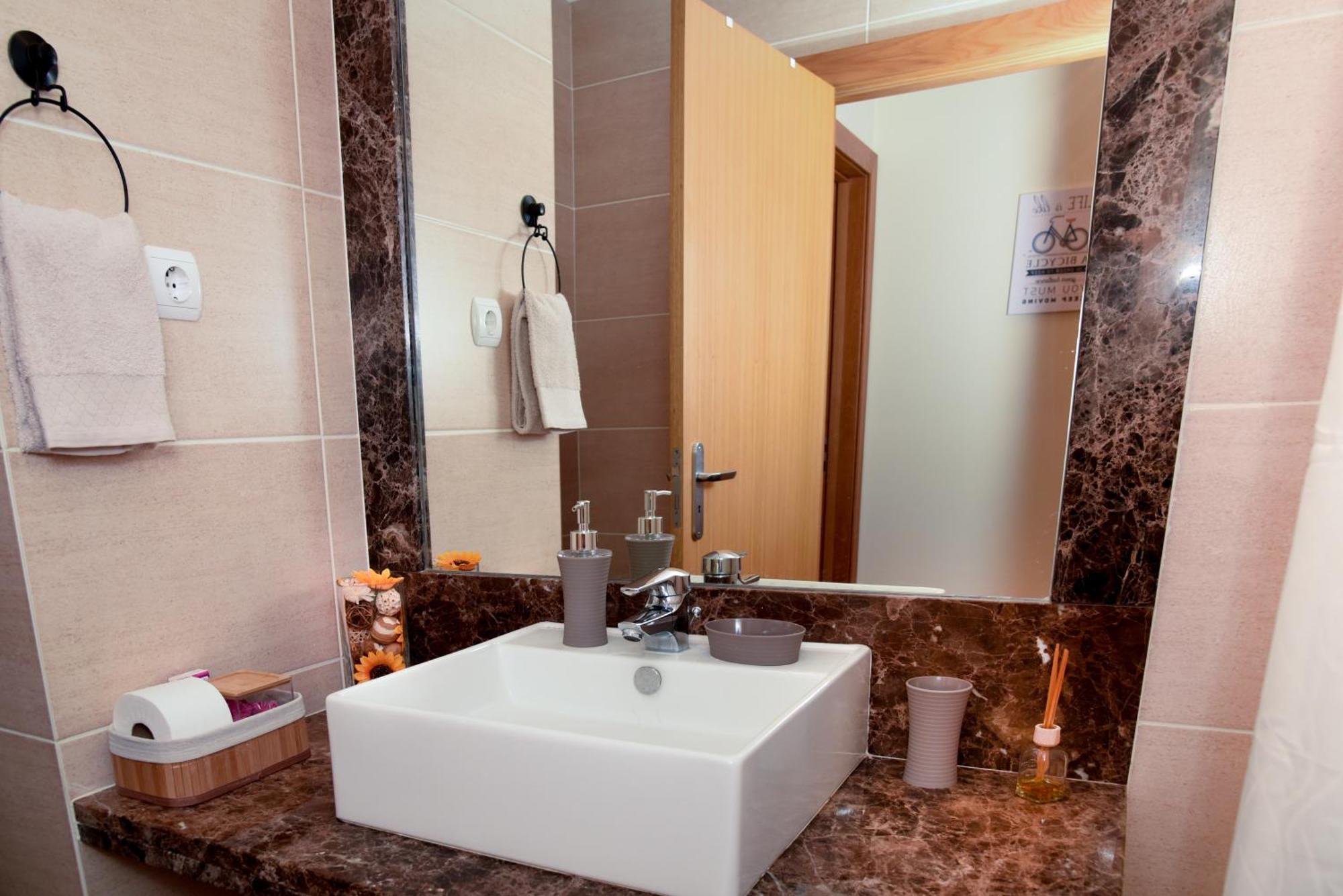 פונשל Green Pearl Apartment מראה חיצוני תמונה